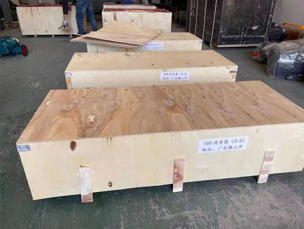 开工啦！发往佛山XQSSR150罗茨鼓香蕉视频一级片大全 30KW4台(图2)