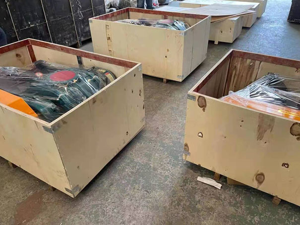 开工啦！发往佛山XQSSR150罗茨鼓香蕉视频一级片大全 30KW4台(图1)
